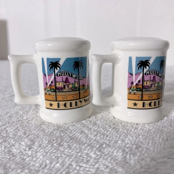 Vintage Ceramic Hollywood California Salt & Pepper Shakers With Handles - Picture 2 of 9
